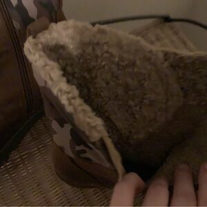 Camouflage Shearling-Lined Boots